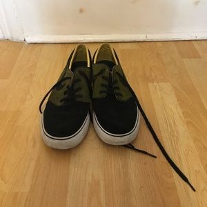 🍂 Nike Zoom Slate Sneakers